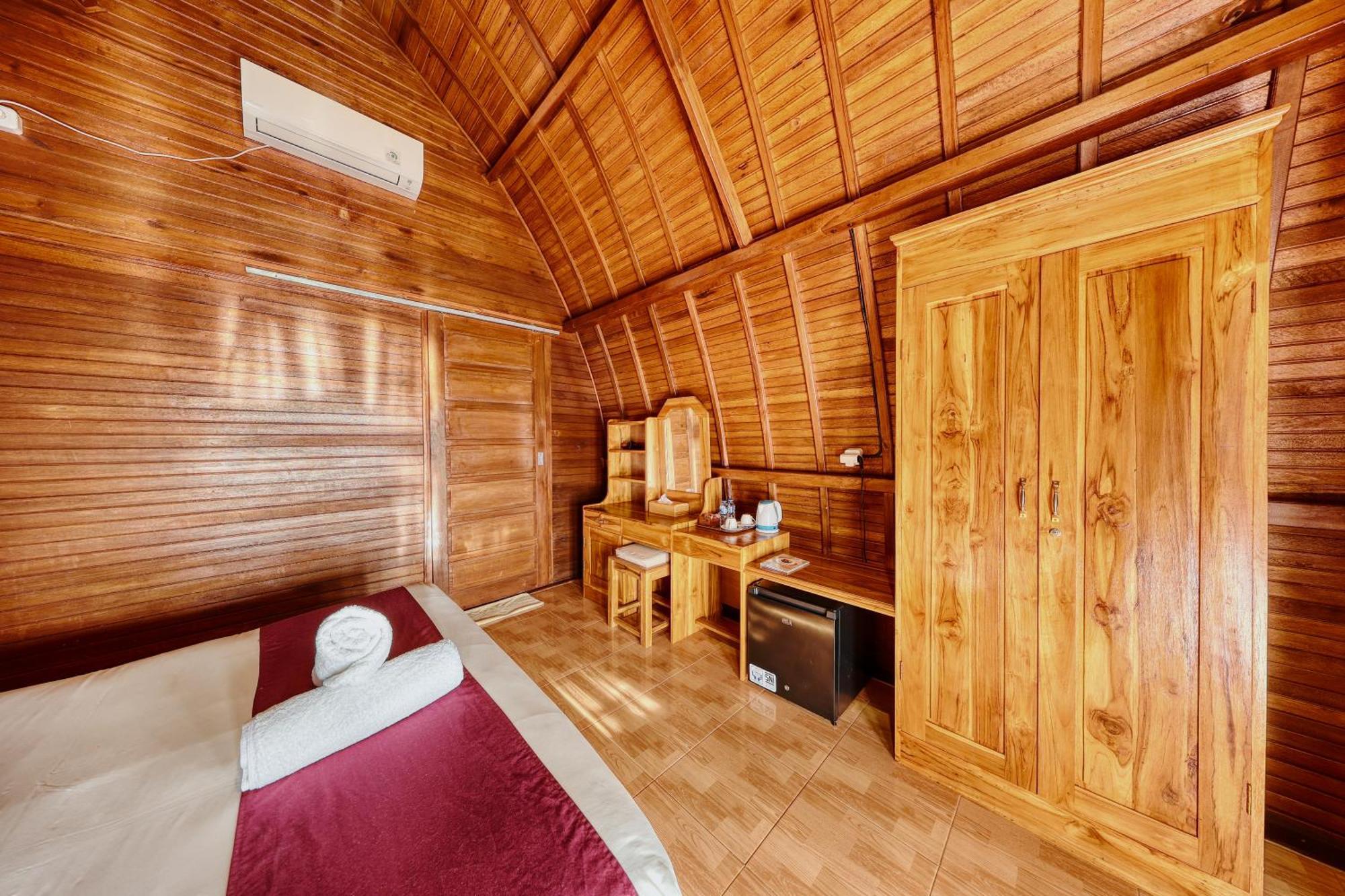 Hotel Sebuluh Sunset Hill Batumadeg Zewnętrze zdjęcie