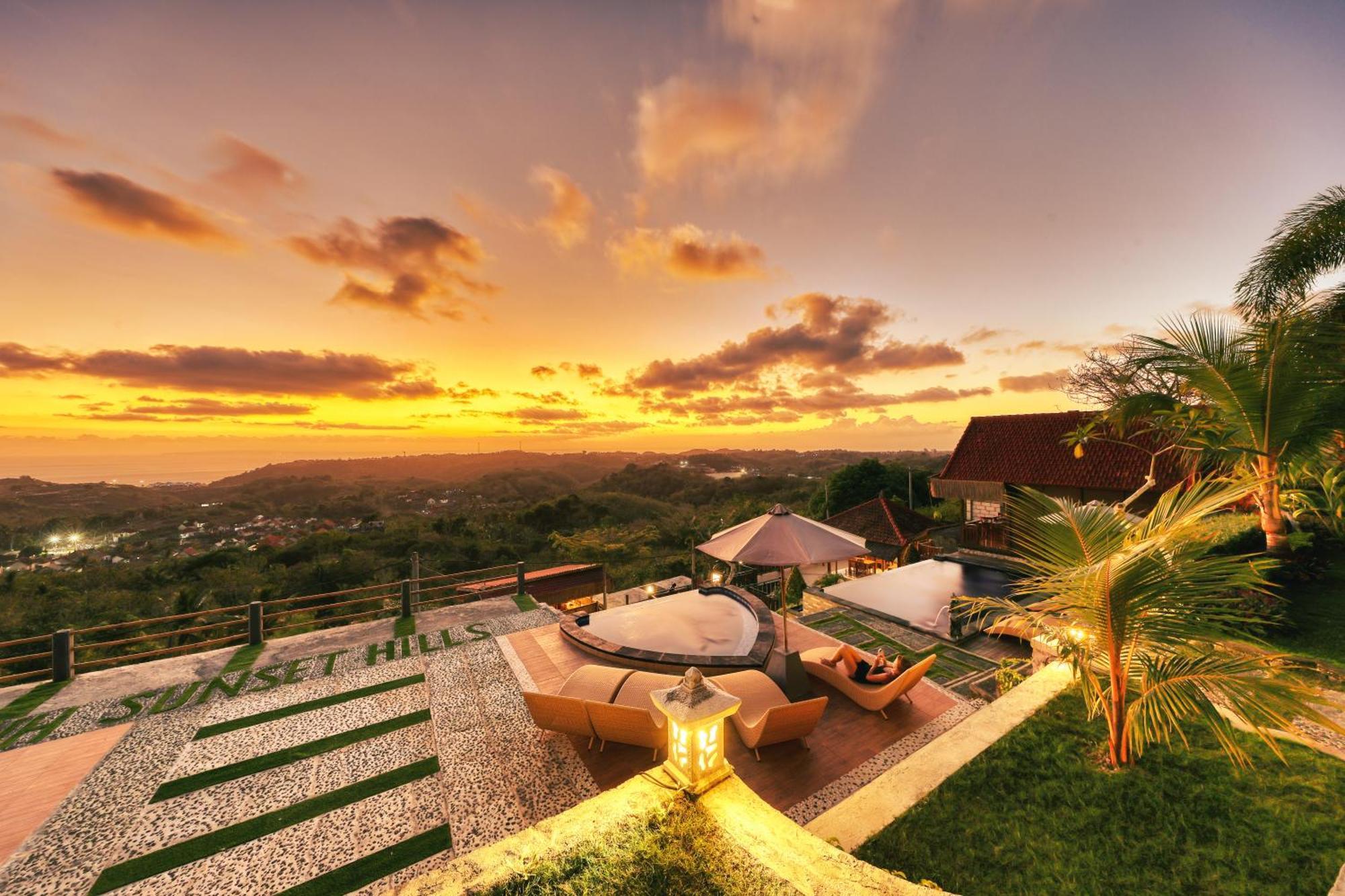 Hotel Sebuluh Sunset Hill Batumadeg Zewnętrze zdjęcie