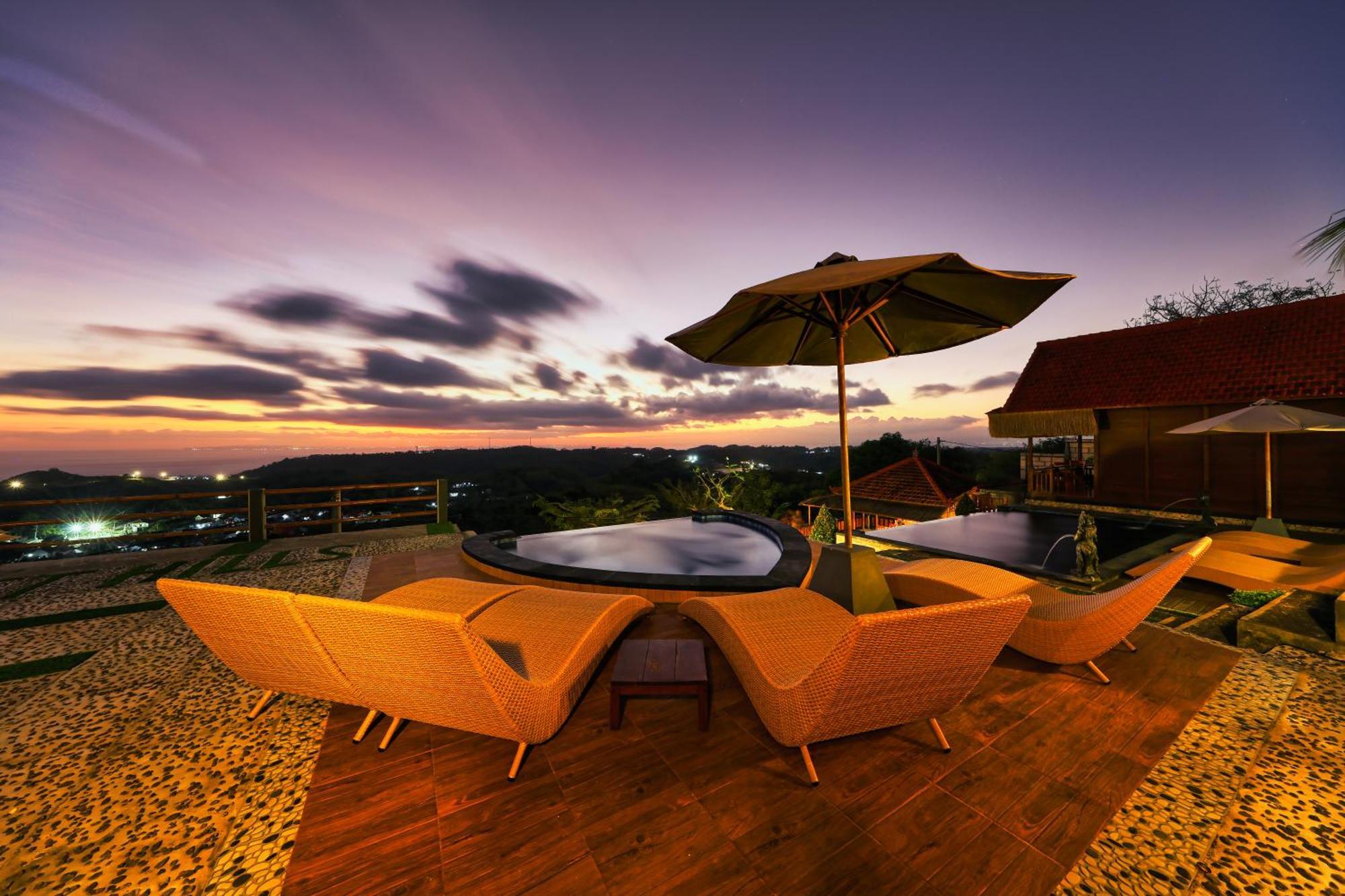 Hotel Sebuluh Sunset Hill Batumadeg Zewnętrze zdjęcie